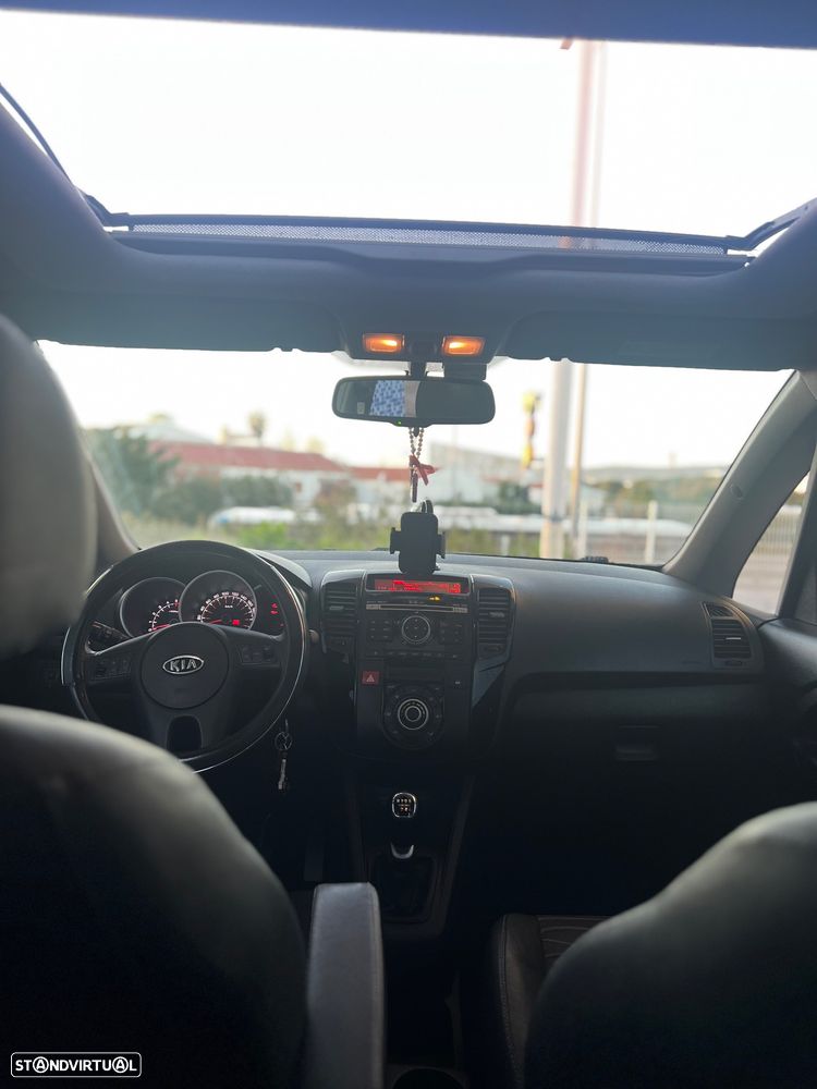 Kia Venga 1.4 CRDi TX ISG - 4