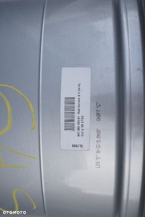 Porsche Carrera 997 5x130 19 11J et51 99736216301 - 4