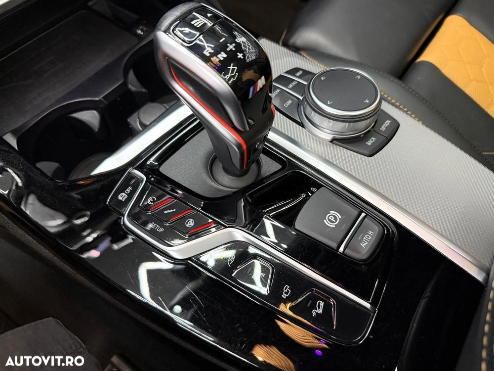 BMW X4 X4M Competition - 16