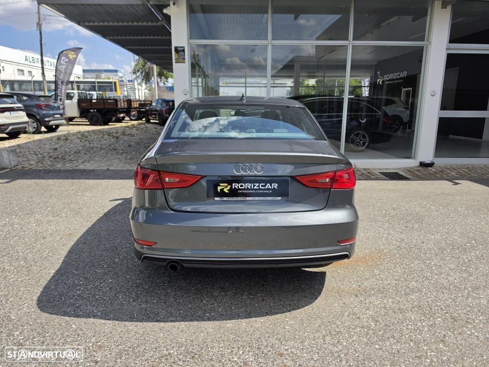 Audi A3 Limousine 1.6 TDI S-line - 7