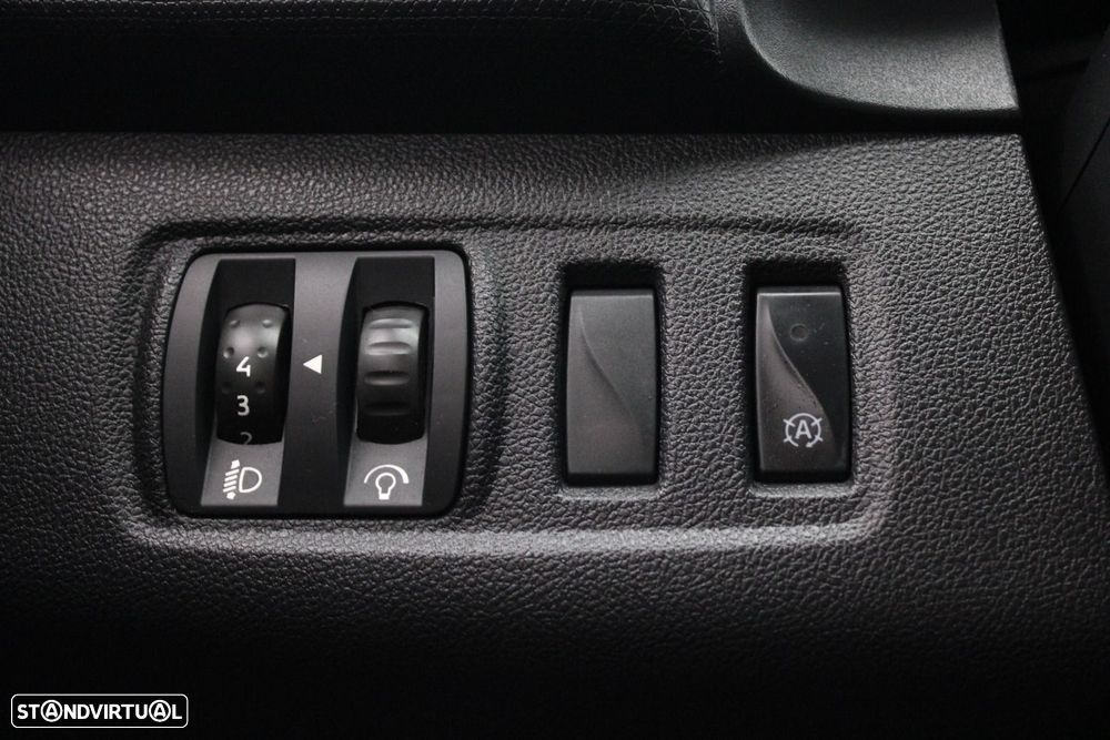 Renault Clio 1.5 dCi Zen - 12