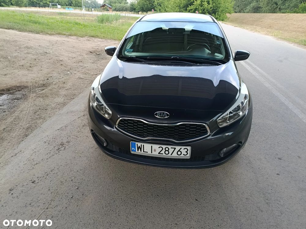 Kia Ceed 1.4 L - 4