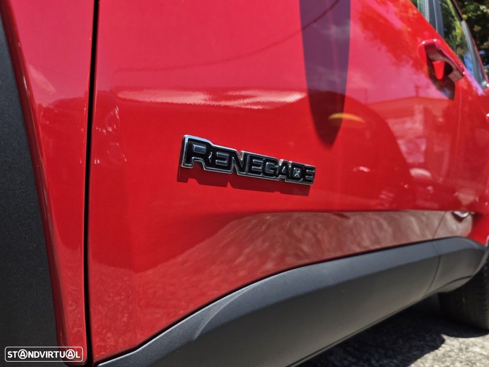 Jeep Renegade 1.0 T Limited - 34