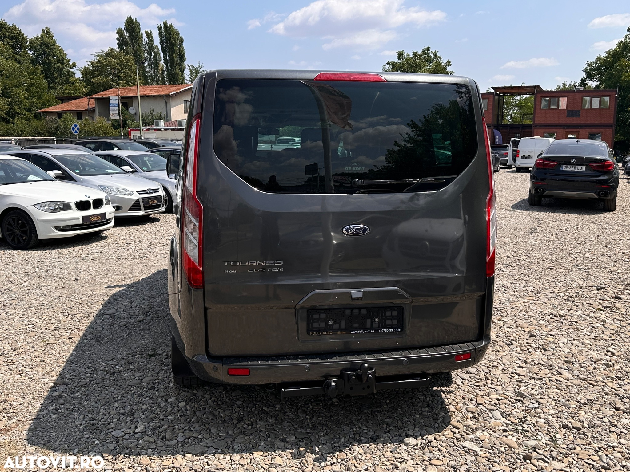 Ford Tourneo Custom 300 L2H1 VA Titanium - 30