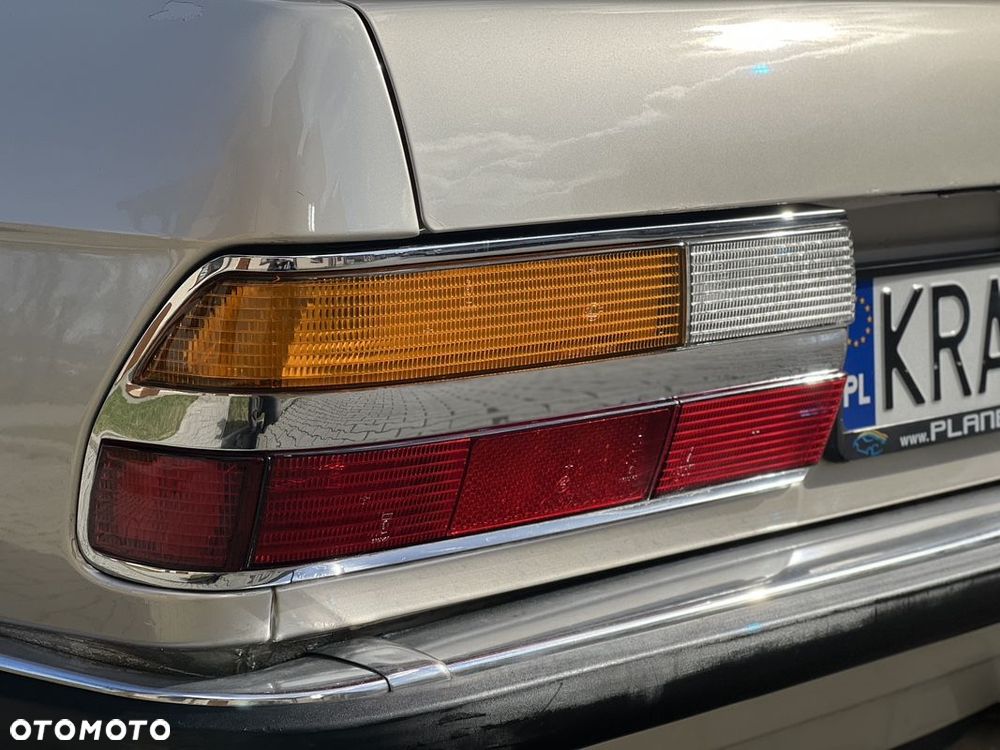 BMW Seria 5 525 e - 14