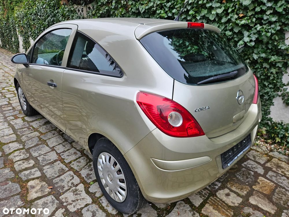 Opel Corsa - 3