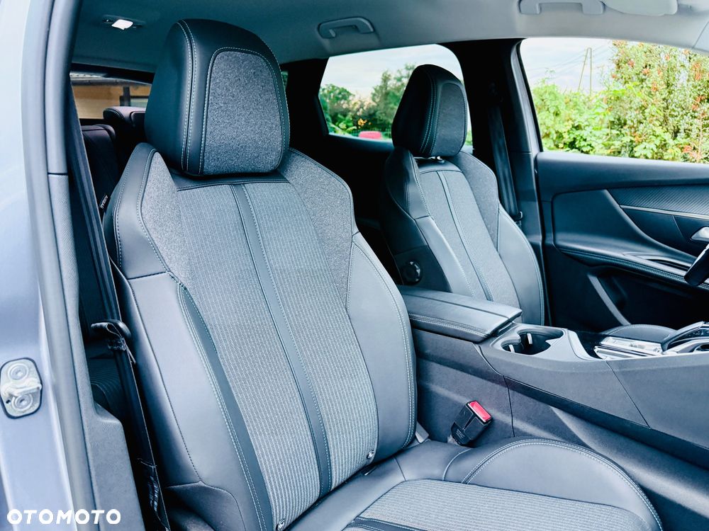 Peugeot 3008 BlueHDi 130 Stop & Start EAT8 Allure Business-Paket - 12