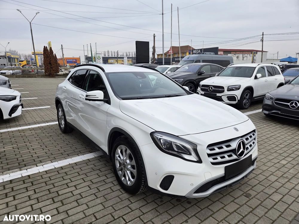 Mercedes-Benz GLA 200 d 4MATIC Aut. - 13