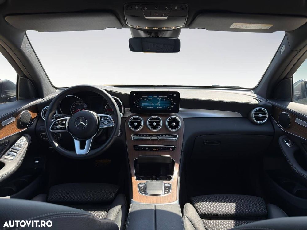 Mercedes-Benz GLC 300 d 4MATIC - 4