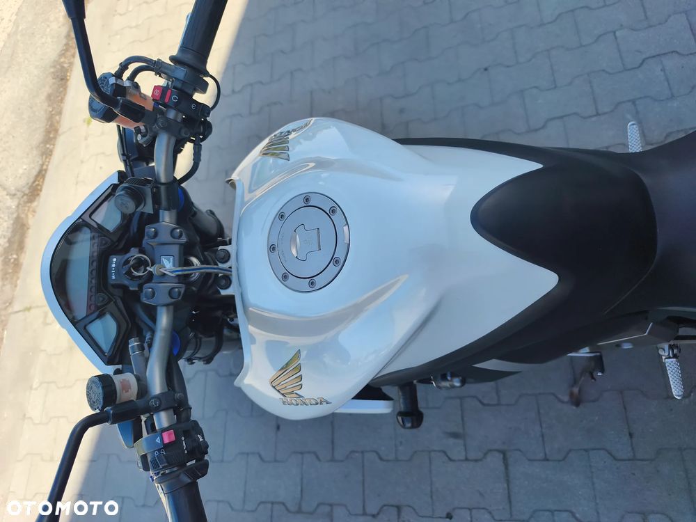 Honda CB - 30