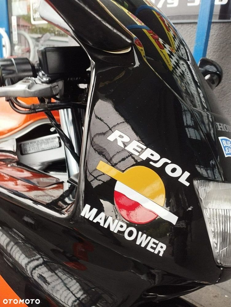 Honda CBR - 8