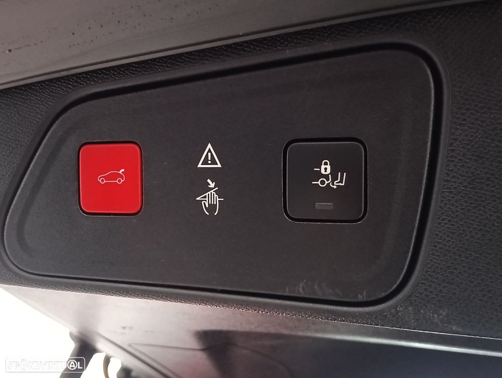 Peugeot 3008 1.6 BlueHDi Allure EAT6 J18 - 24