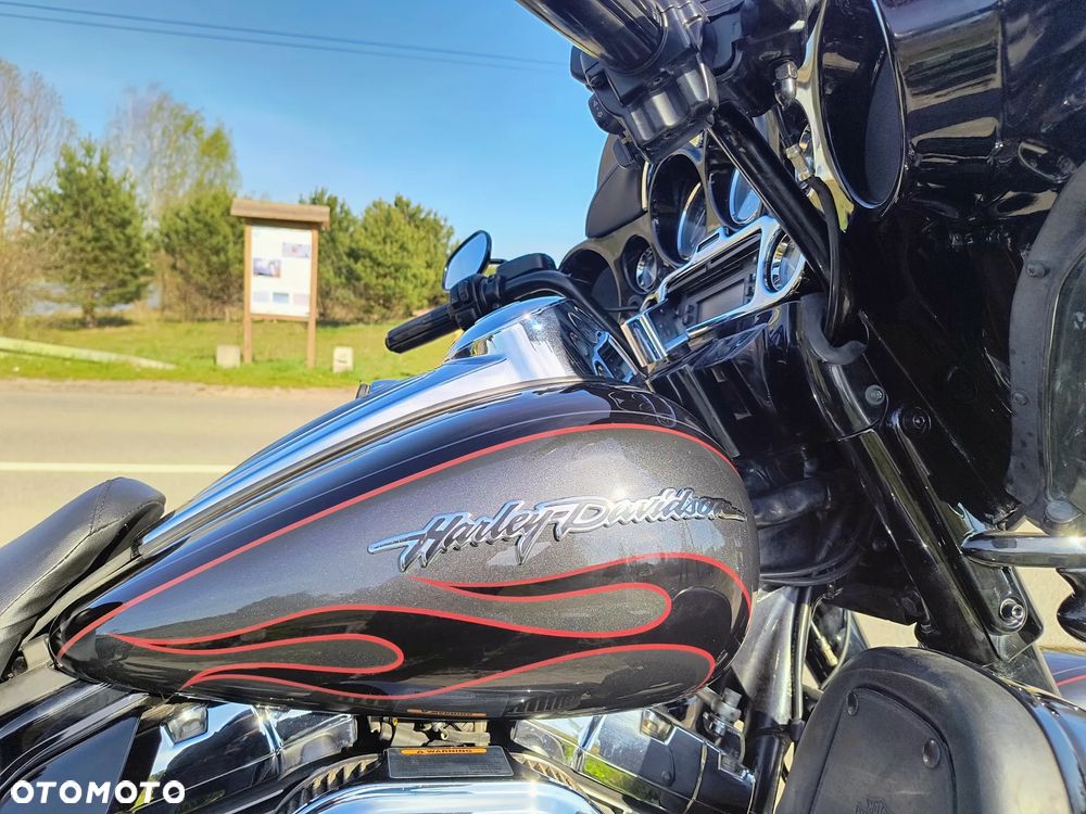 Harley-Davidson Touring Ultra Limited - 11