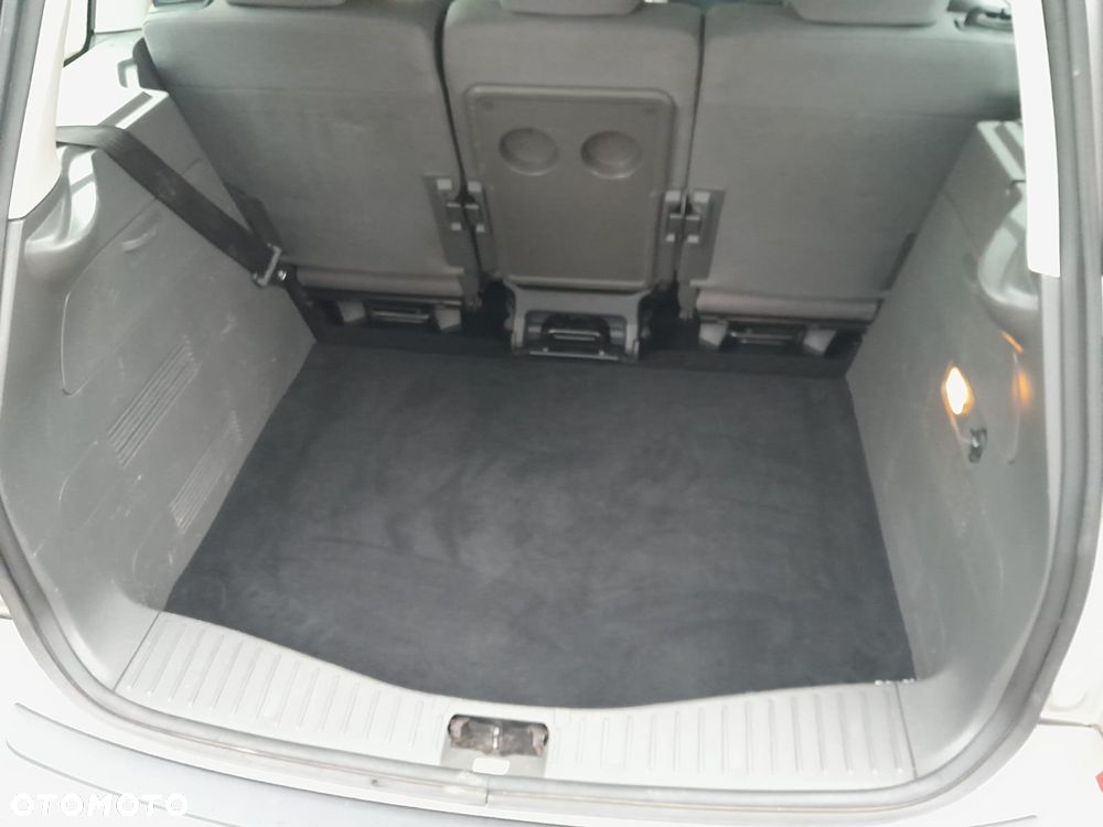 Ford C-MAX 1.6 Trend - 19