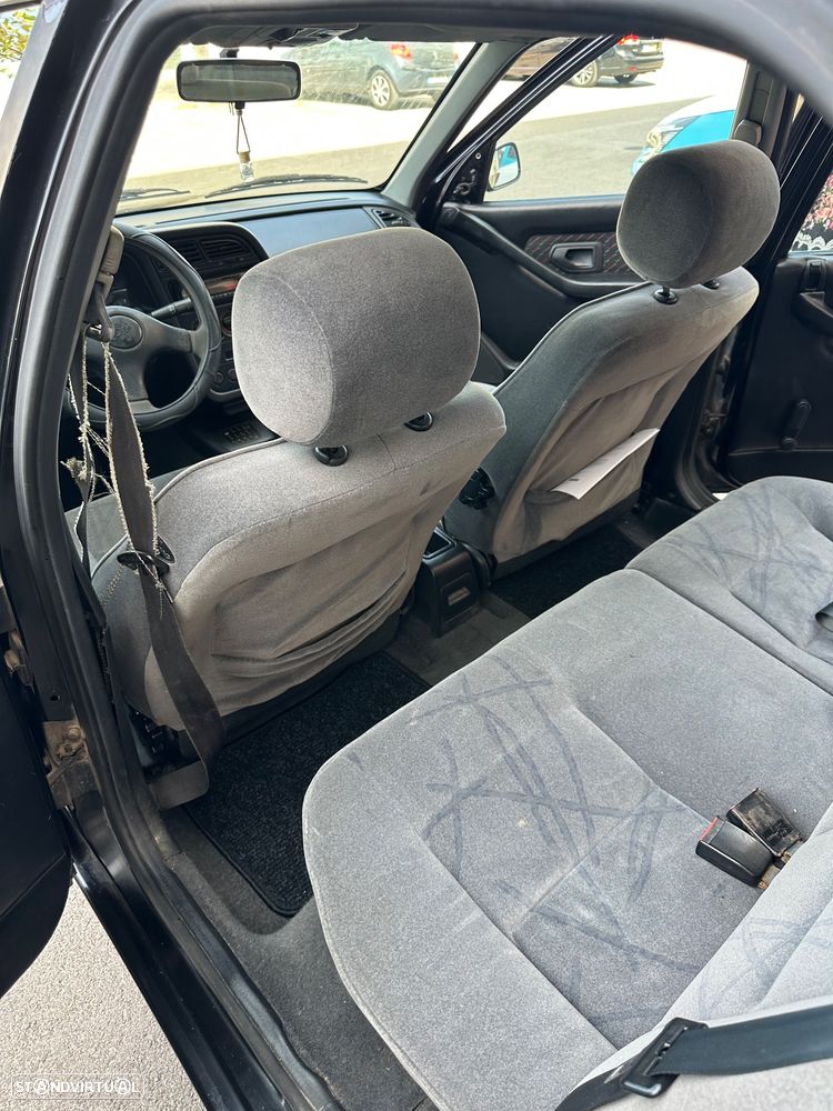 Peugeot 306 1.8 XRD - 7