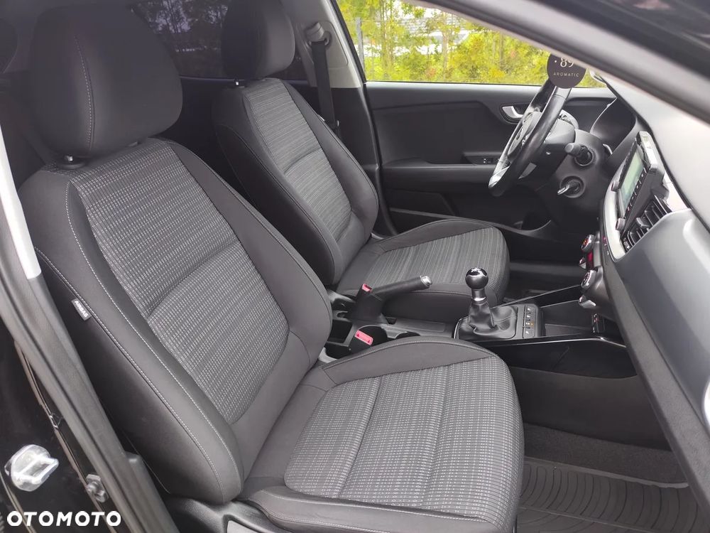 Kia Stonic 1.2 Dream-Team Edition - 11