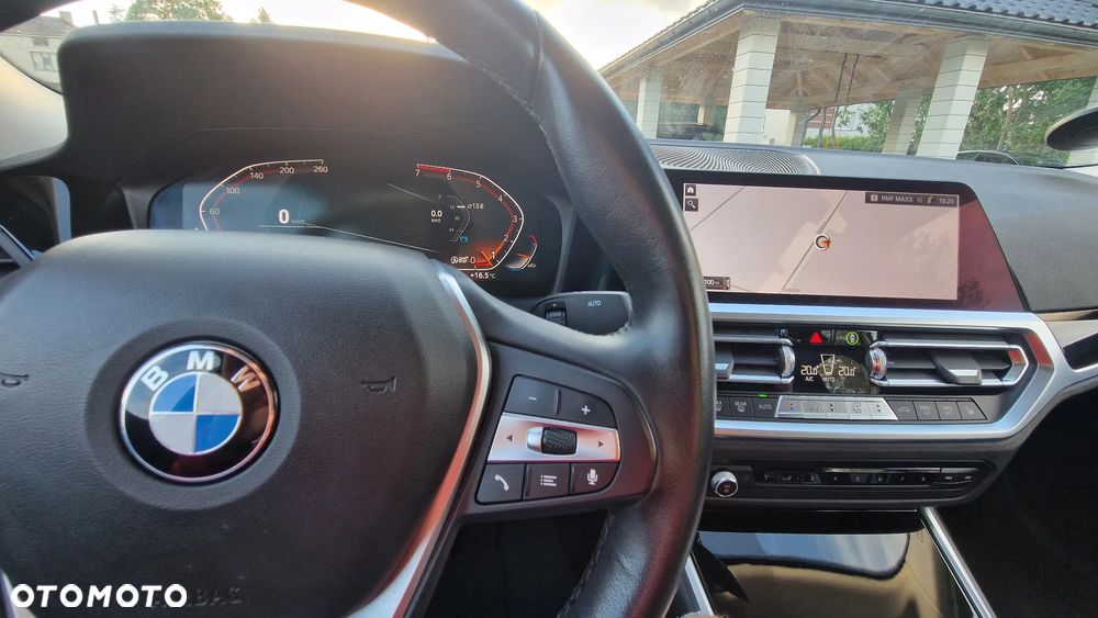 BMW Seria 3 320i GPF Sport - 22