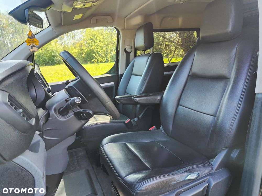 Citroën Jumpy Komfort Plus M EAT6 Business - 13