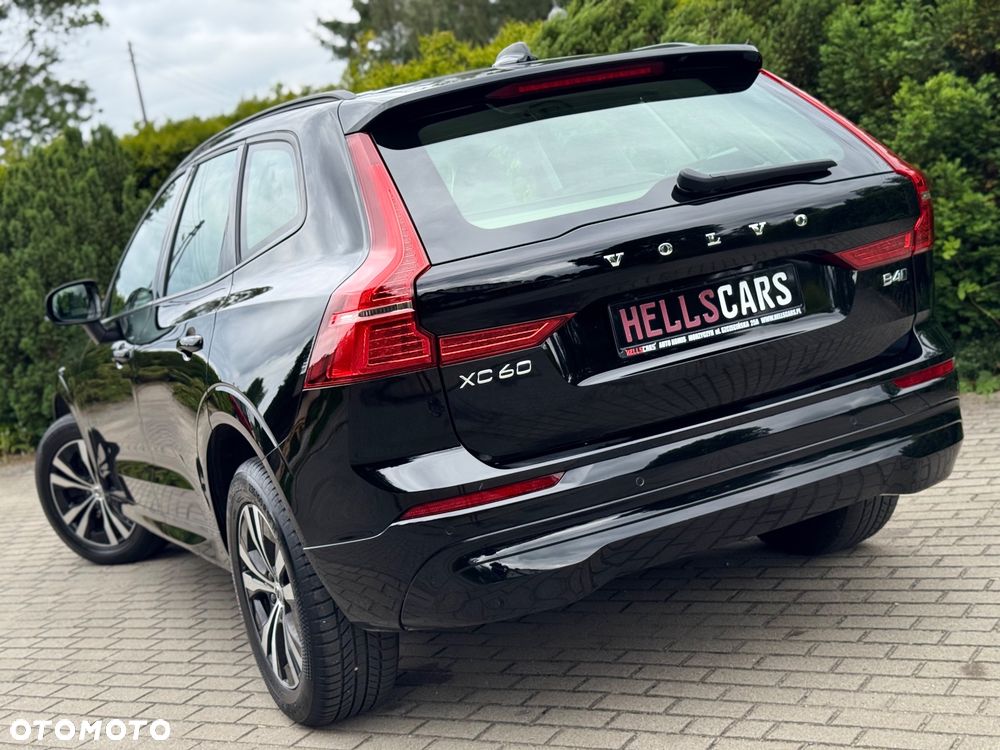 Volvo XC 60 B4 D AWD Geartronic Momentum Pro - 13