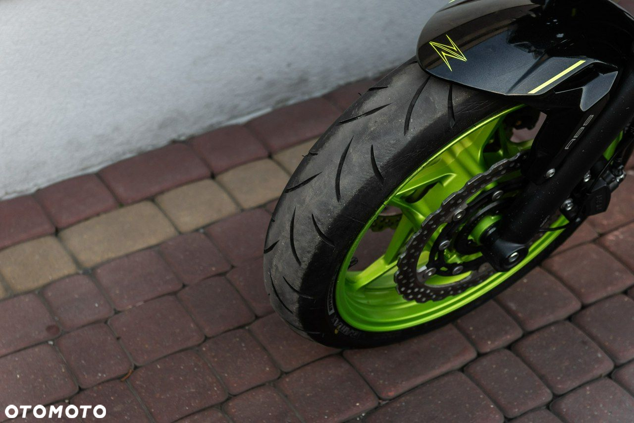Kawasaki Z 650 - 7