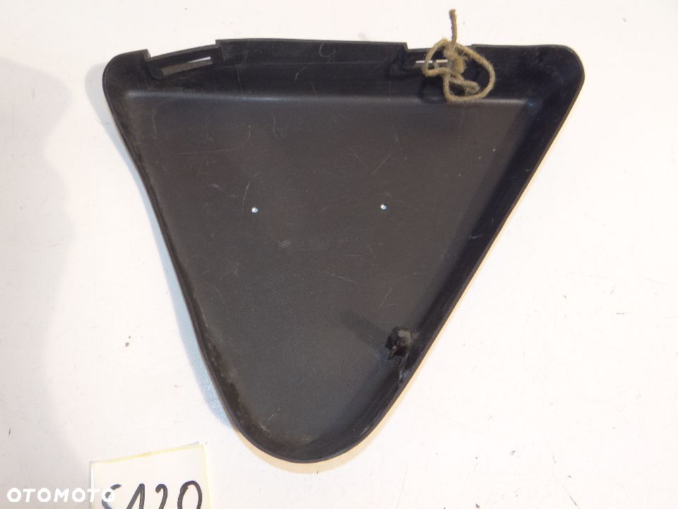 Suzuki GS 1100G boczek pokrywa Owiewka  plastik wypełnienie S120 - 5