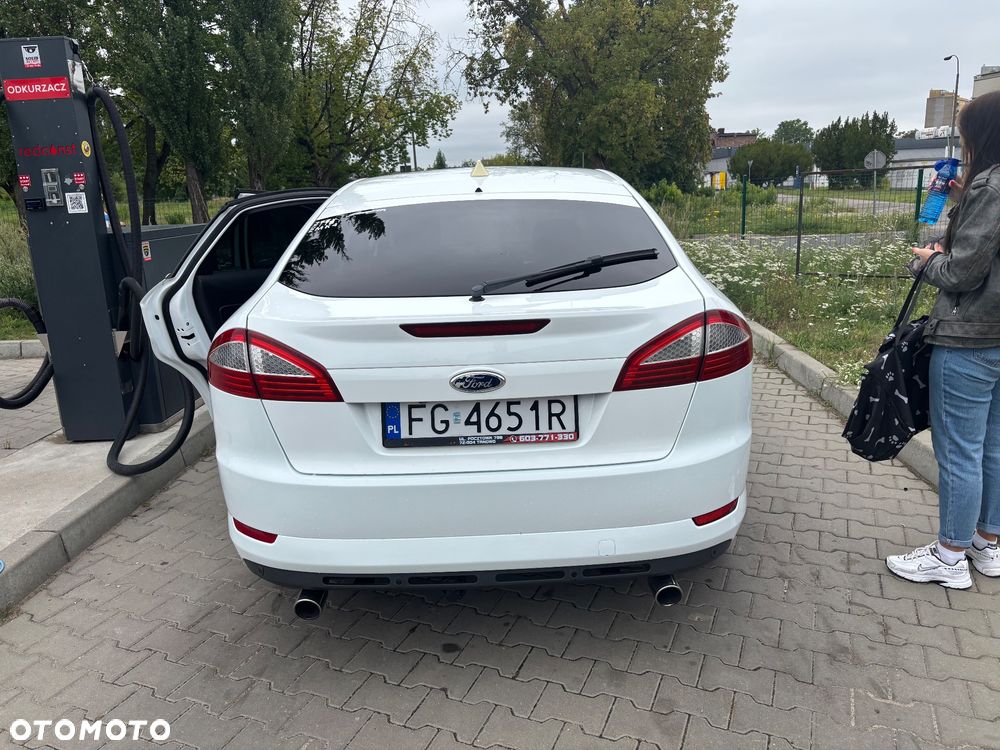 Ford Mondeo - 4