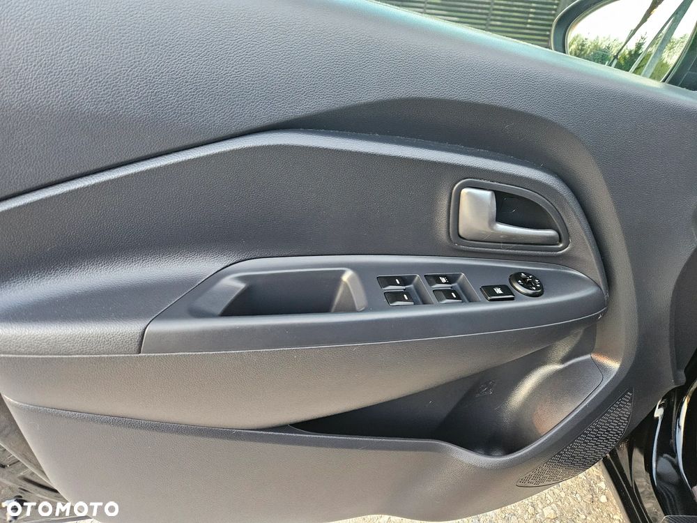 Kia Rio 1.4 Platinum Edition - 35