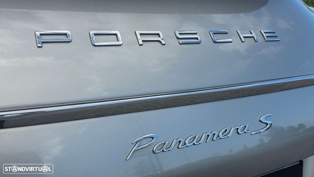 Porsche Panamera S PDK - 10