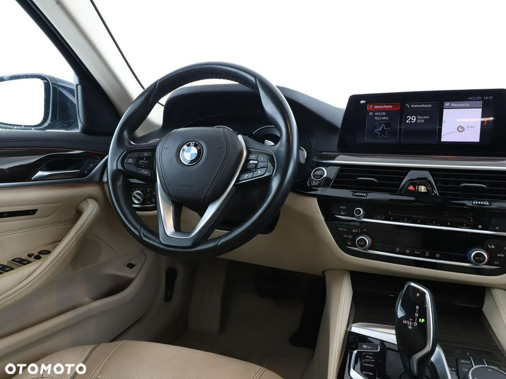 BMW Seria 5 520d Luxury Line - 17
