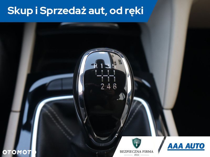 Opel Insignia - 15