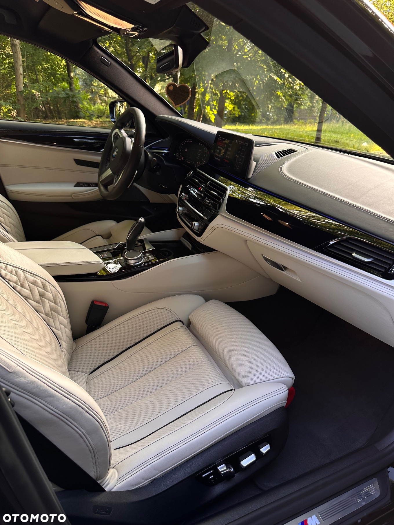 BMW Seria 5 530i xDrive M Sport sport - 18