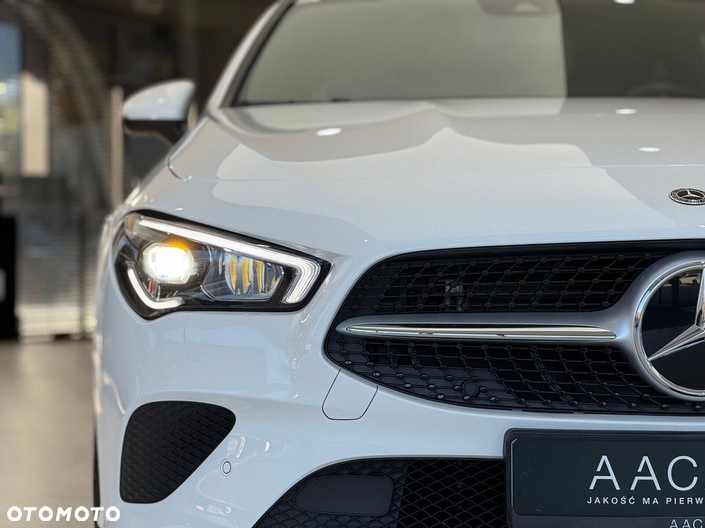 Mercedes-Benz CLA - 39