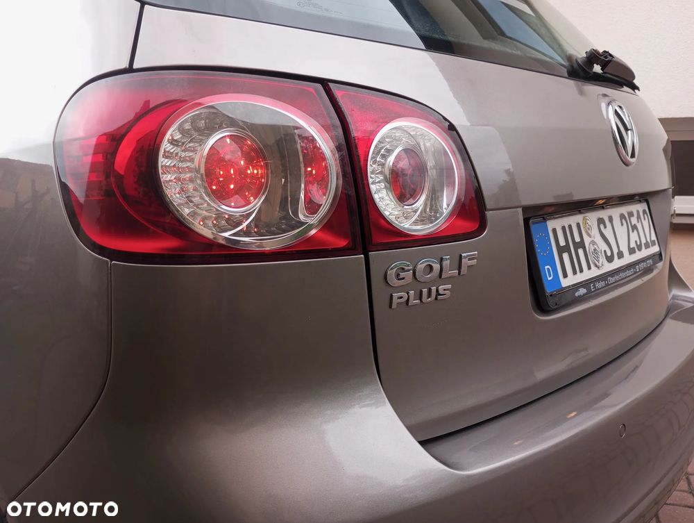 Volkswagen Golf Plus - 16