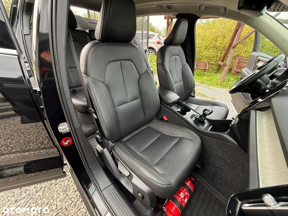 Volvo XC 40 T3 Inscription - 24