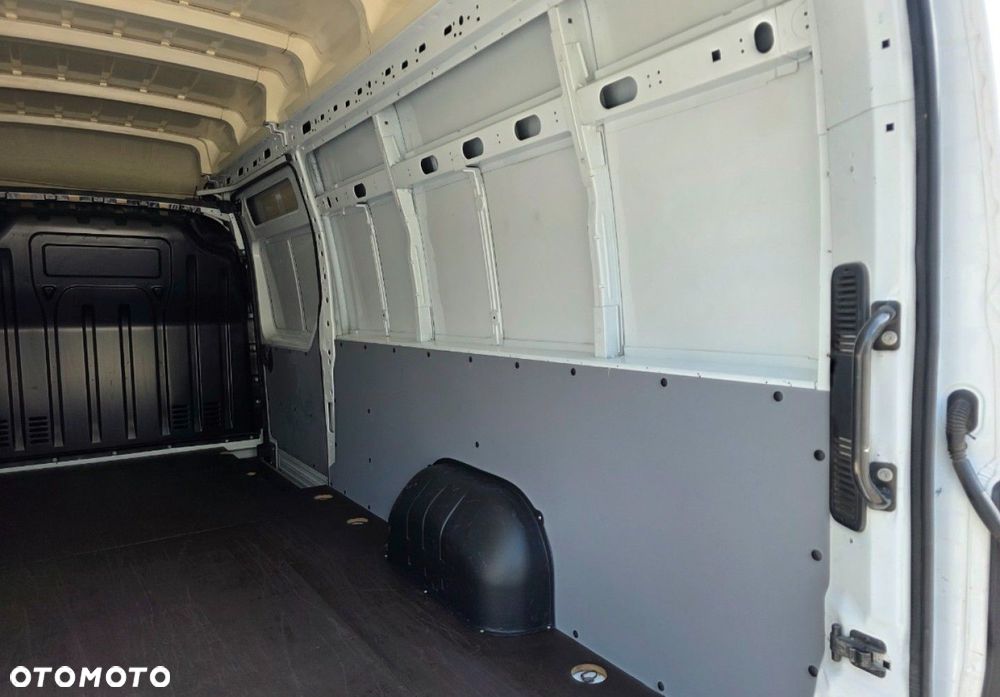 Renault Master - 30