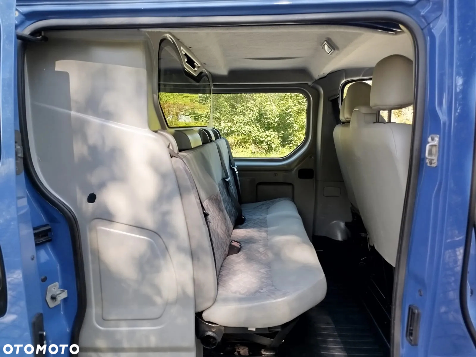 Opel Vivaro - 11