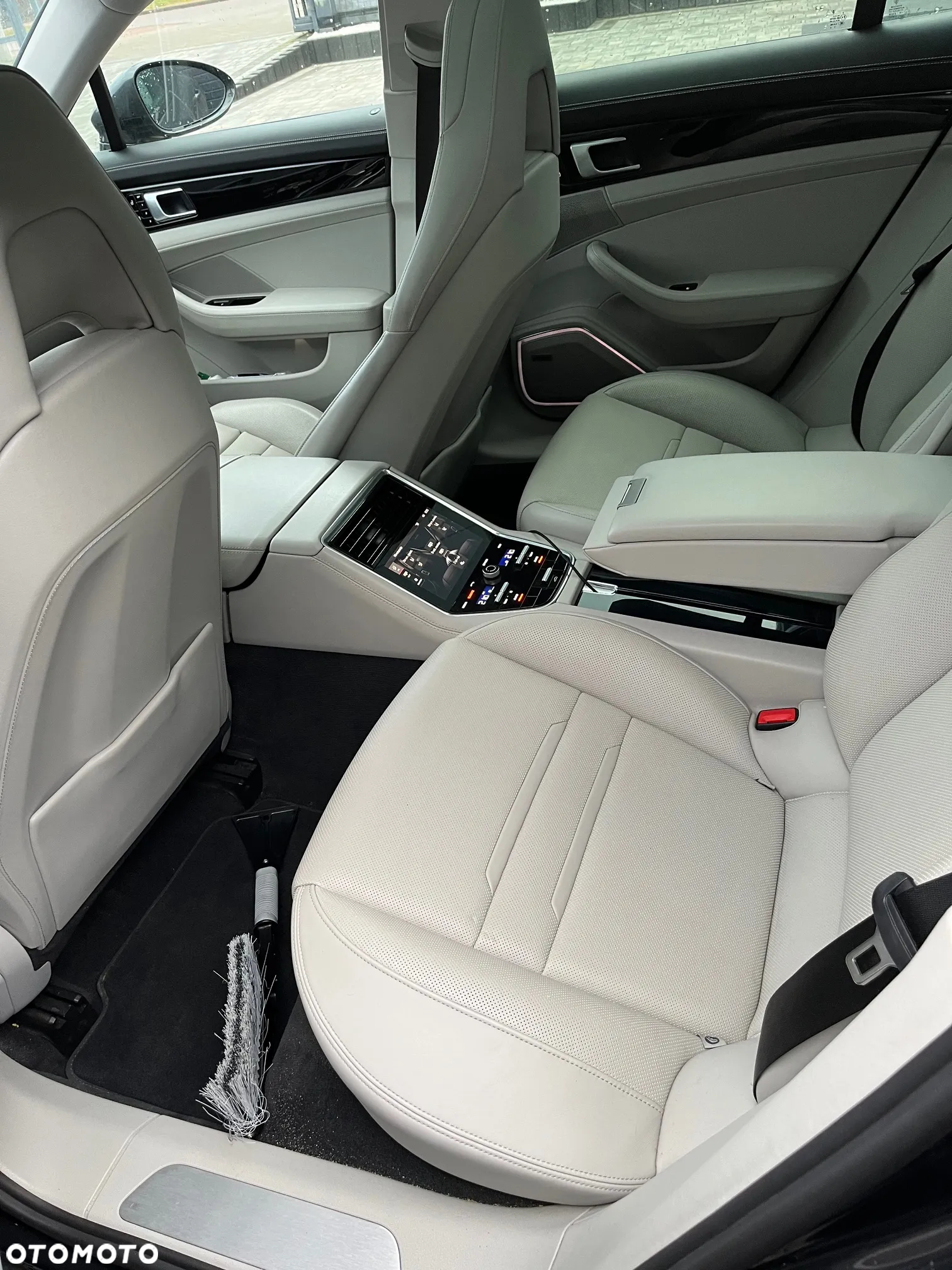Porsche Panamera - 20