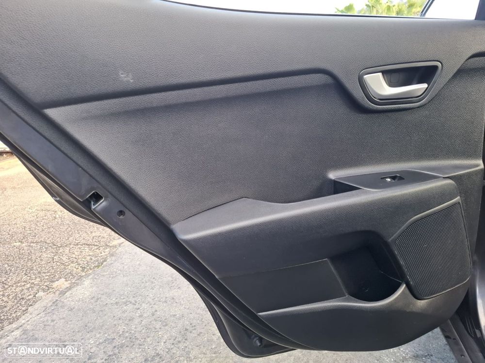 Kia Stonic 1.0 T-GDI Urban - 39