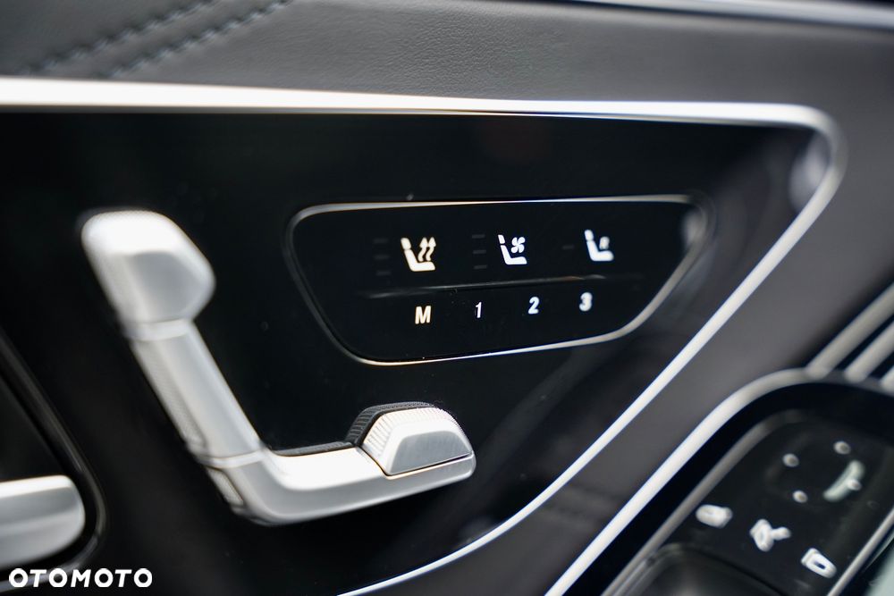 Mercedes-Benz Klasa S 580 4-Matic L 9G-TRONIC - 12