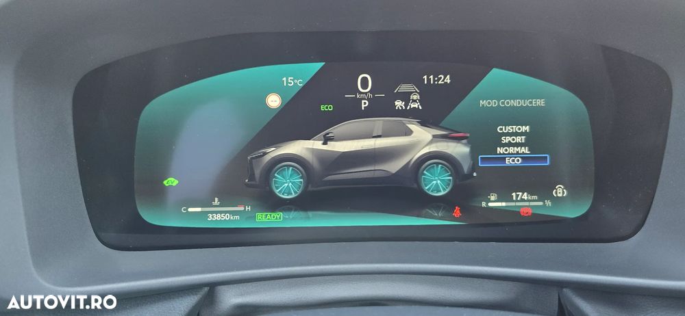 Toyota C-HR 1.8 Hybrid Team Deutschland - 21