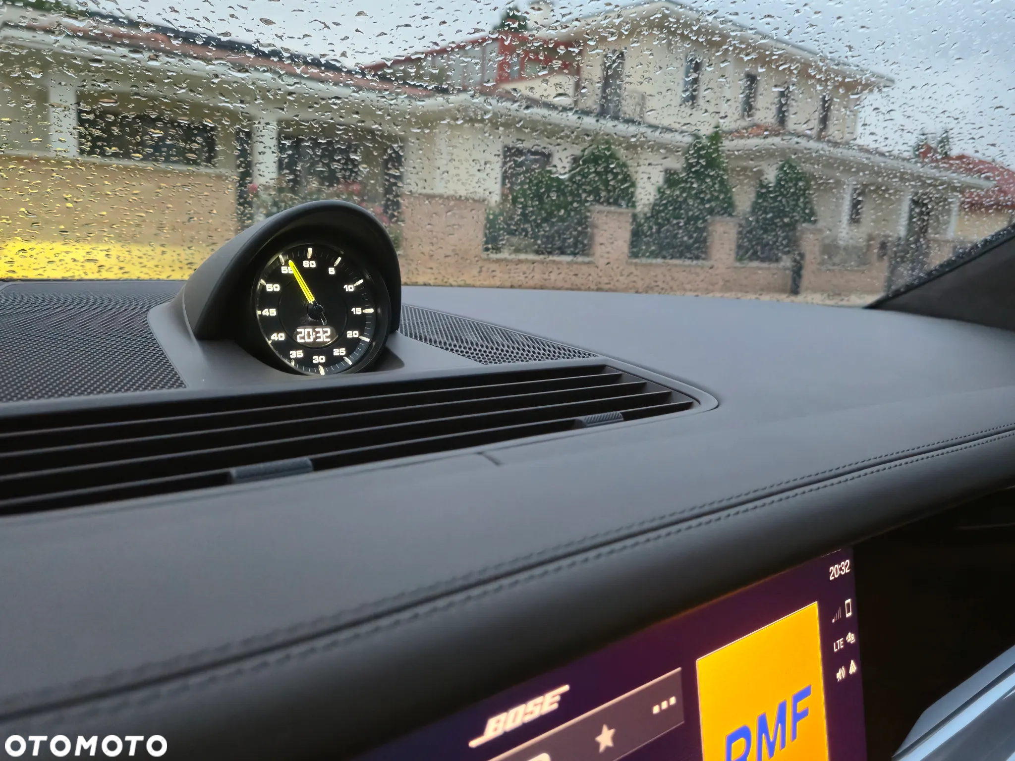Porsche Panamera 4S E-Hybrid - 11