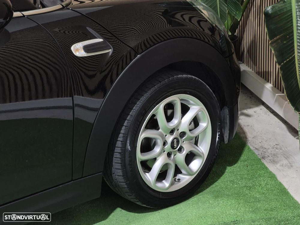 MINI Cabrio One - 11