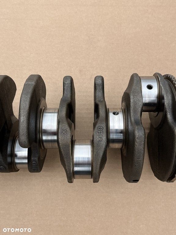 WAŁ KORBOWY SILNIKA TŁOKI VW T5 CARAVELLE MULTIVAN TRANSPORTER TOUAREG 2.5 TDI - 18