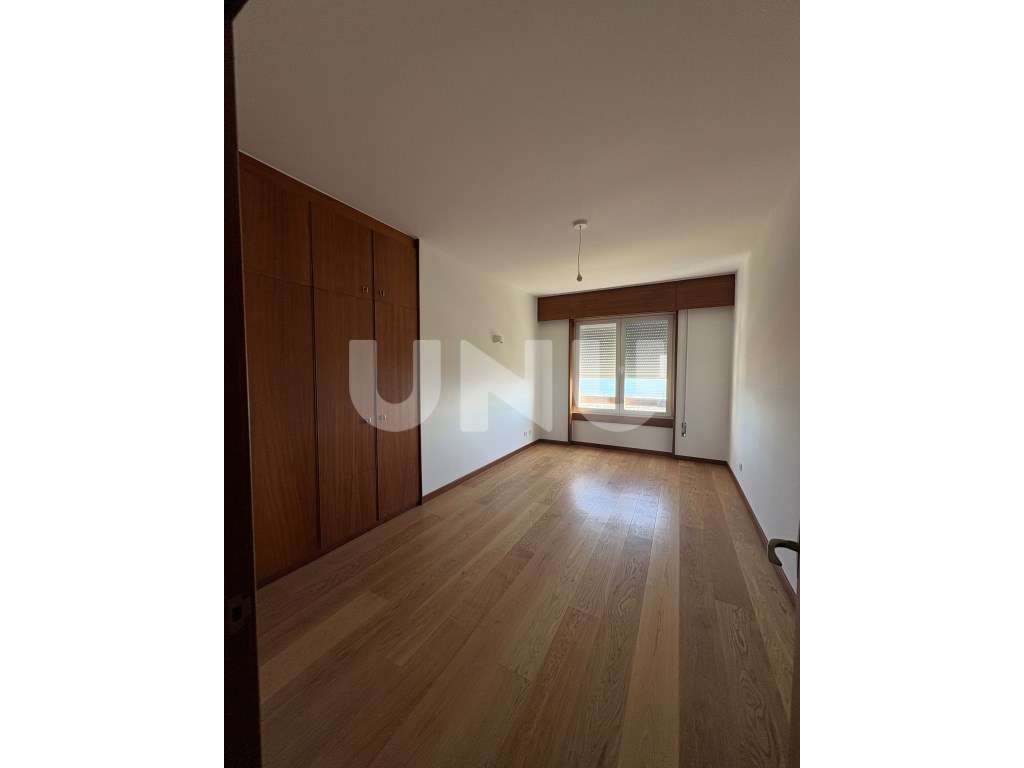 T3 com vista mar no Alto da Barra - Grande imagem: 4/7