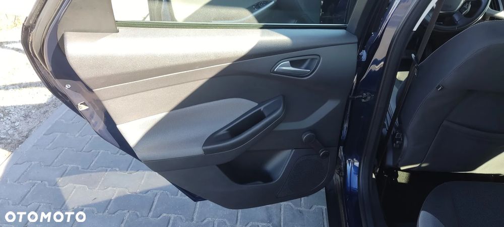 Ford Focus 1.6 TI-VCT Champions Edition - 28