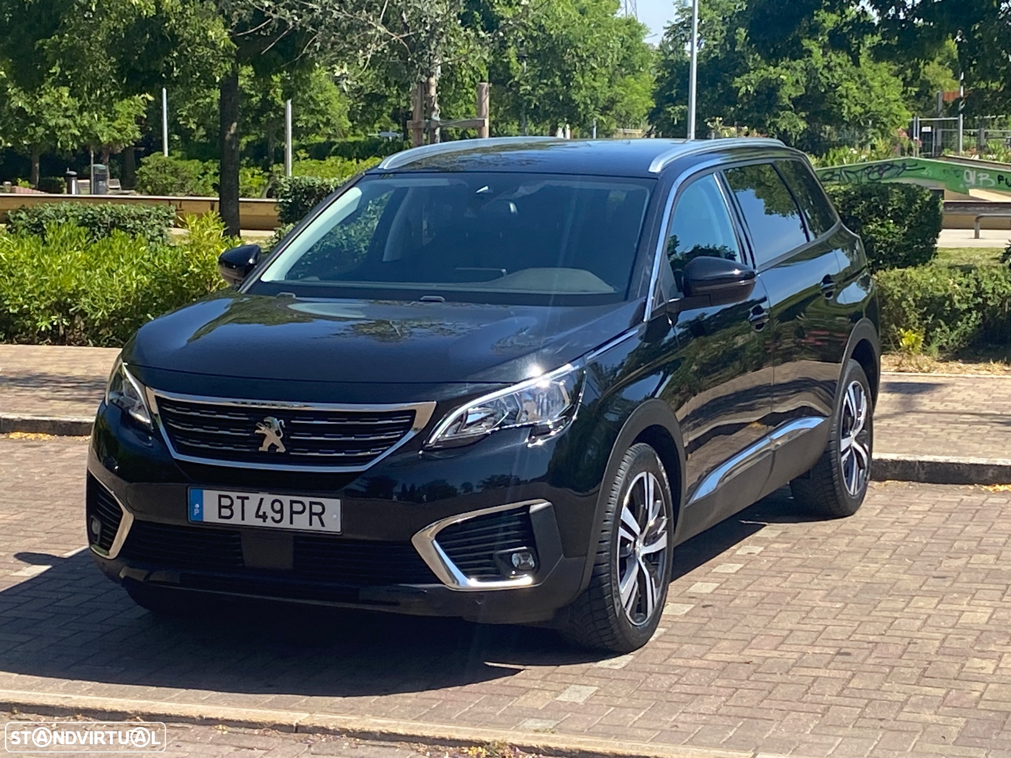 Peugeot 5008 1.5 BlueHDi Allure Pack - 2