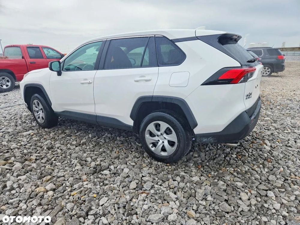 Toyota RAV4 - 3