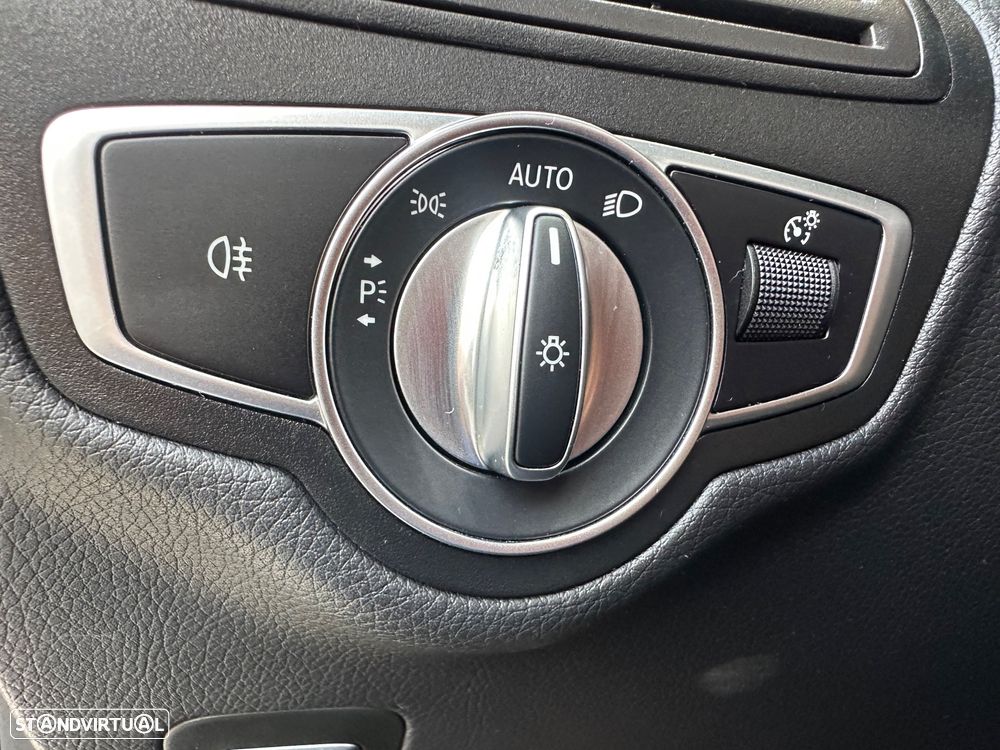 Mercedes-Benz GLC 300 de 4Matic - 21