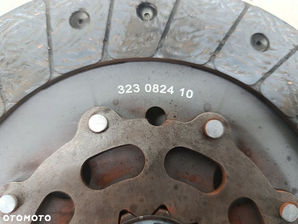 KOŁO DWUMASOWE KOMPLETNE FIAT DOBLO I FL C0282539  323082410  123060310 LUK - 5