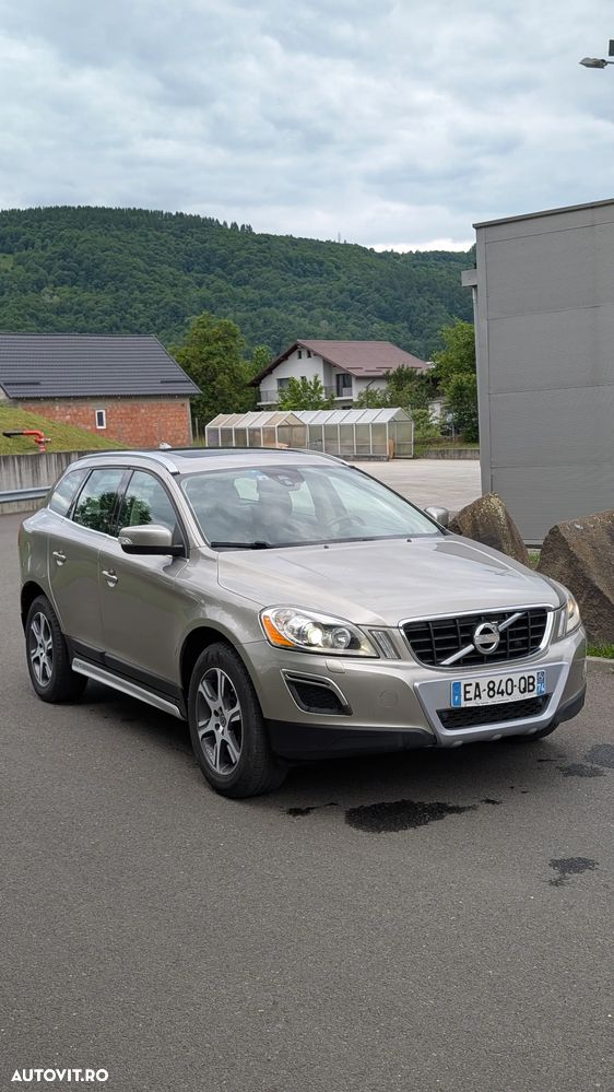Volvo XC 60 D4 Start-Stop Summum - 3